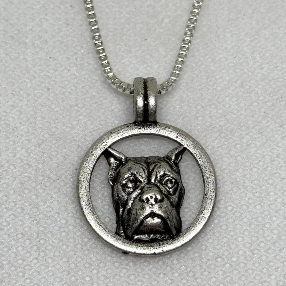 Silver tone Boxer Pendant necklace, great detail, NWOT